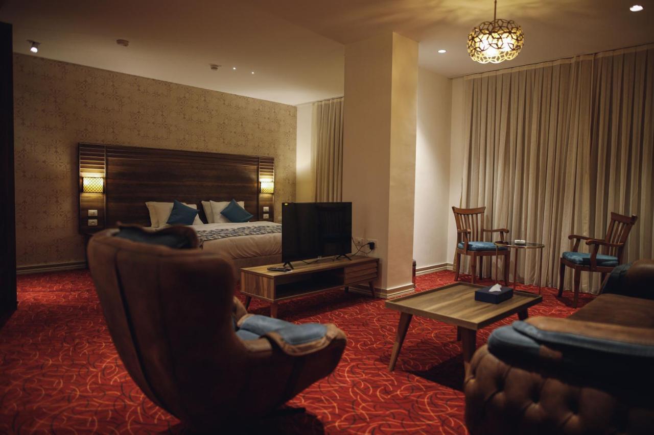 Yaldiz Palace Hotel Nablus Bagian luar foto