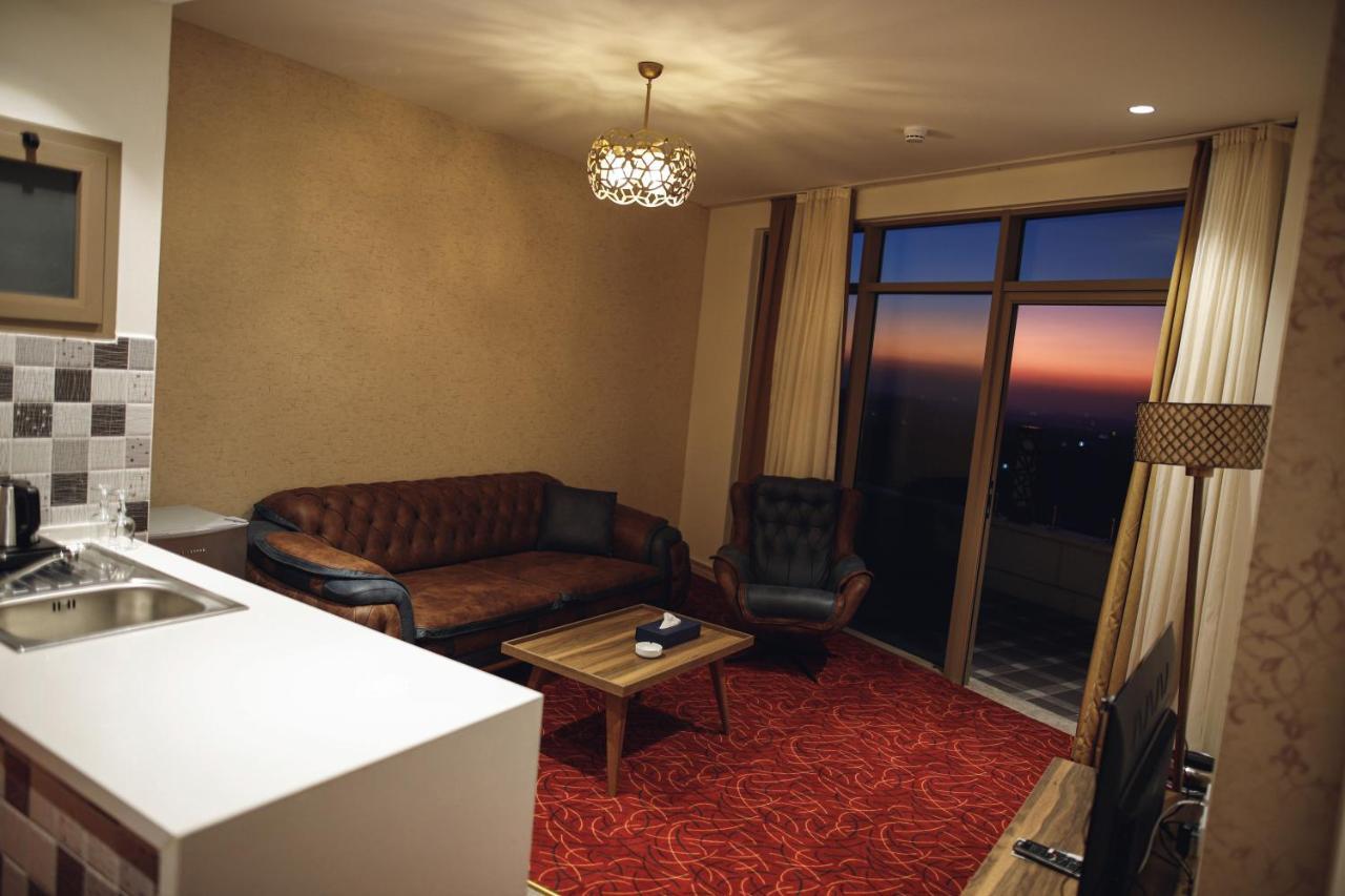 Yaldiz Palace Hotel Nablus Bagian luar foto