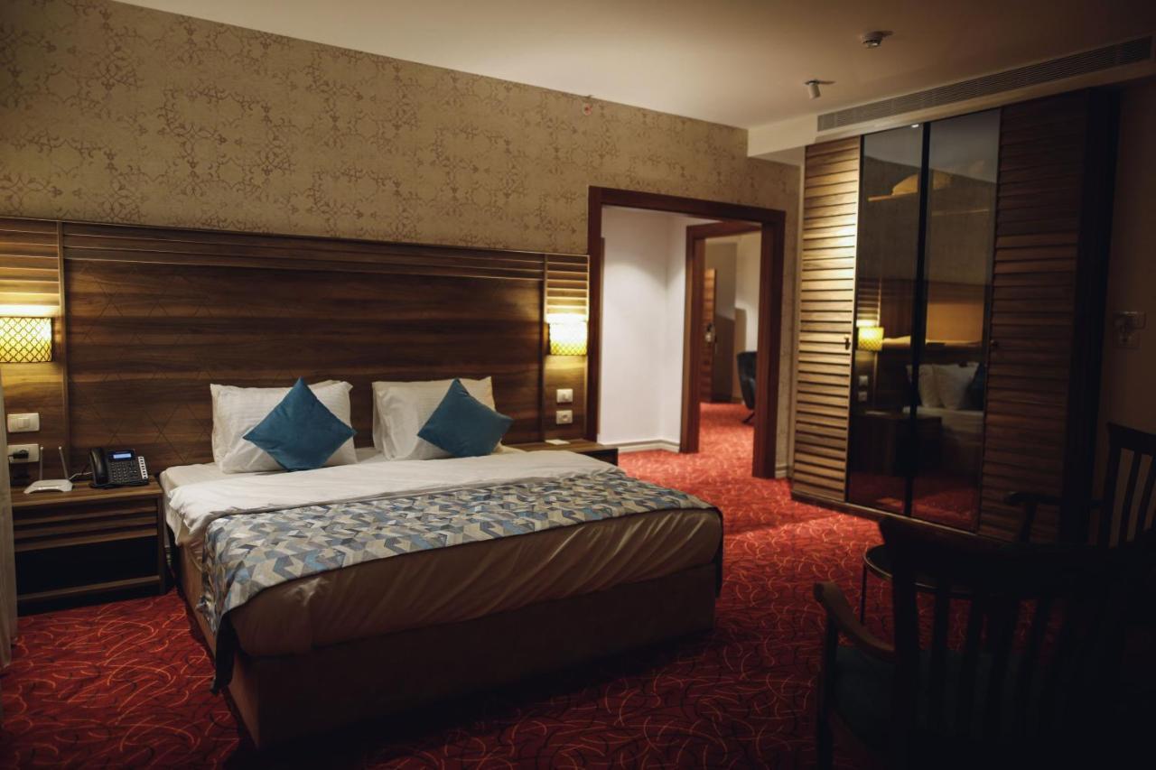 Yaldiz Palace Hotel Nablus Bagian luar foto