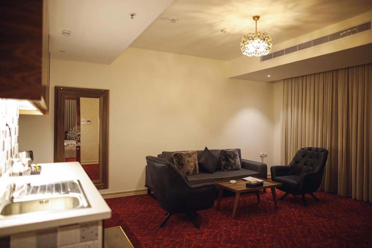 Yaldiz Palace Hotel Nablus Bagian luar foto